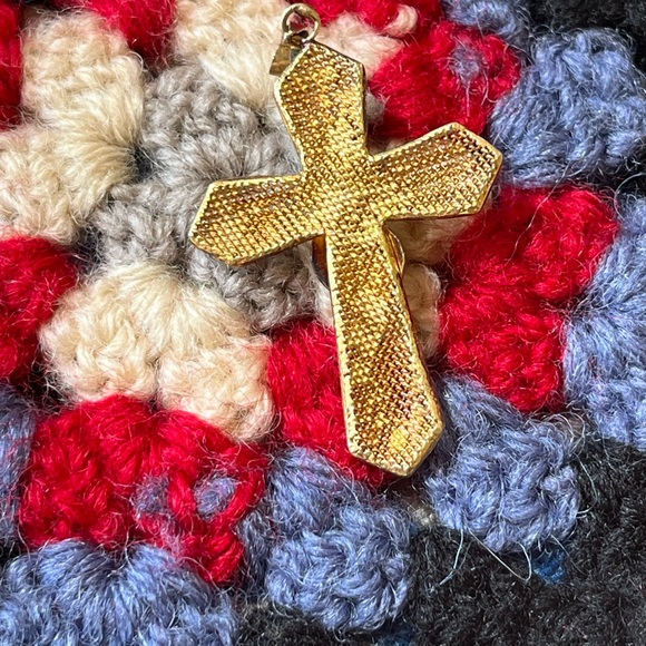 Vintage Pendant Cross Gold Over Sterling Silver. - Picture 5 of 5